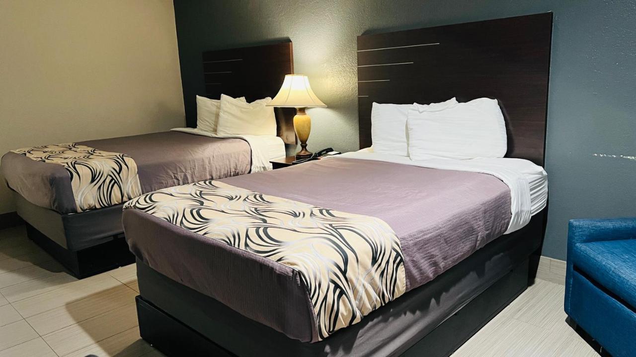 Regency Inn & Suits Houston Exterior photo